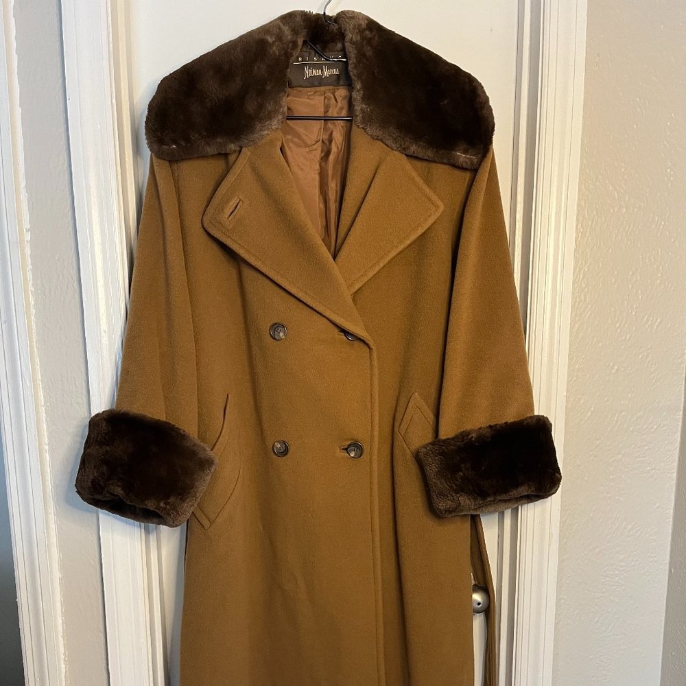 Neiman Marcus Long Coat 100% Cashmere